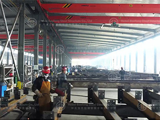 Xưởng xuất xưởng và sản xuất